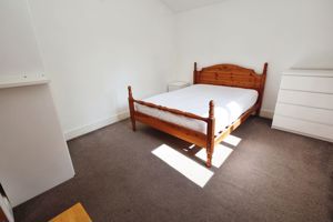 Bedroom- click for photo gallery